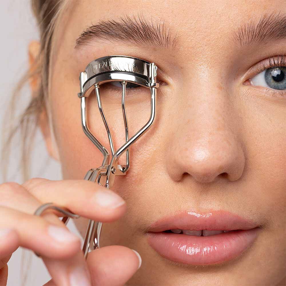 Tweezerman Classic Lash Curler Tweezers & Eyelash Curlers Sally Beauty