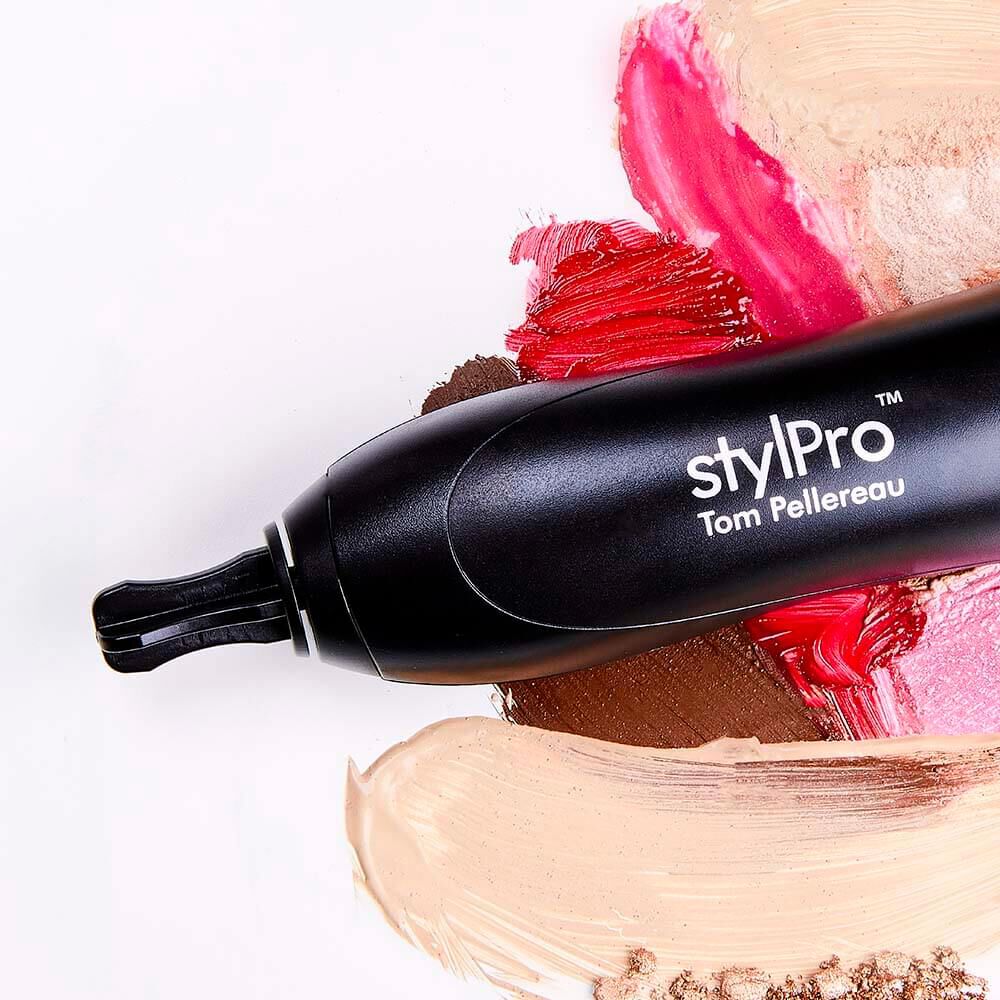 STYLPRO Original Gift Set Kit: Electric Makeup Brush Cleaner and Dryer  Machine with 8 Brush Collars, Brush Cleanser - Fast, Automatic Spinning  Brush
