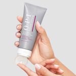 OPI Nature Strong Moisture Mission Hand & Foot Cream 100ml