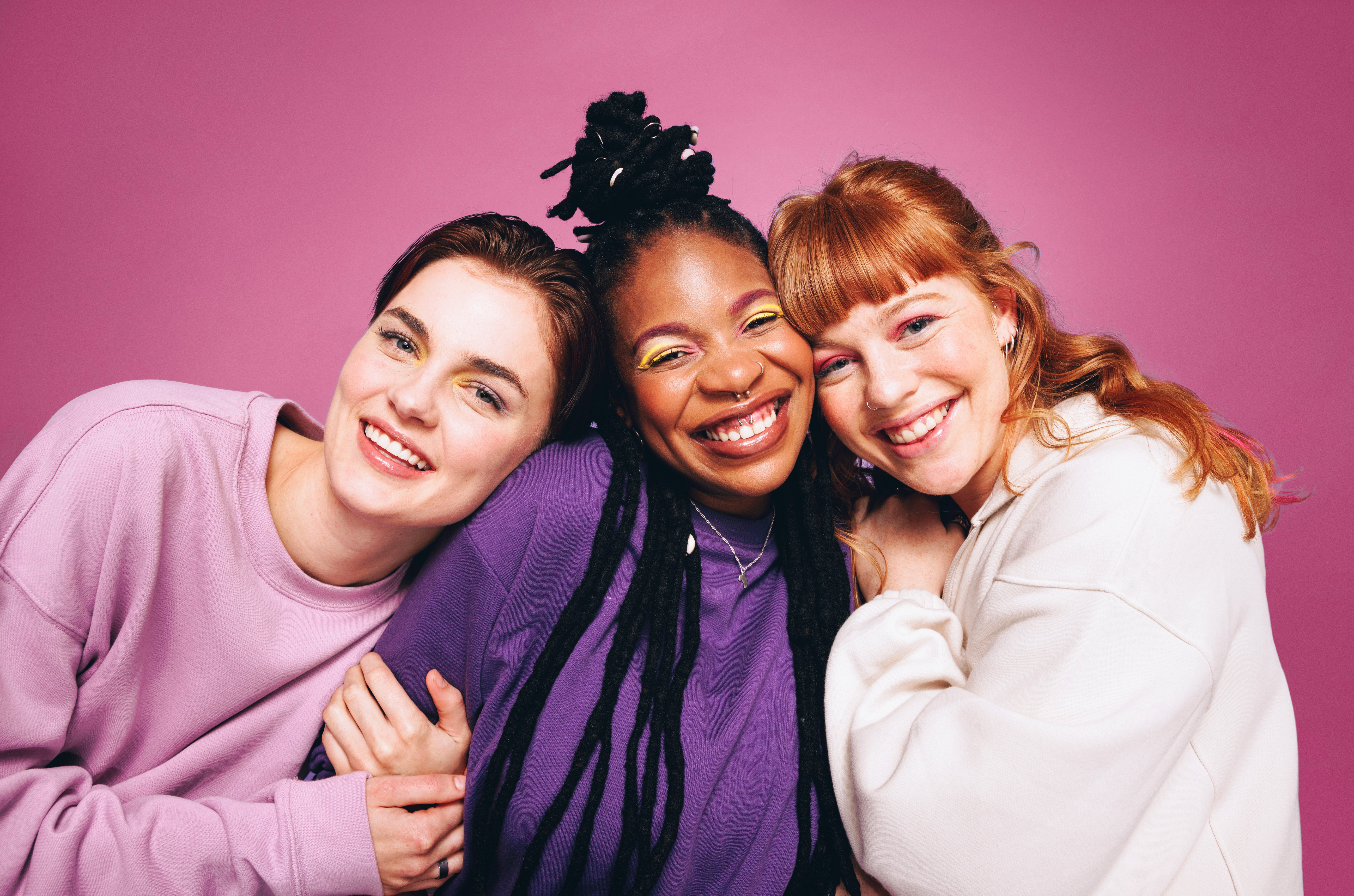 3 female models