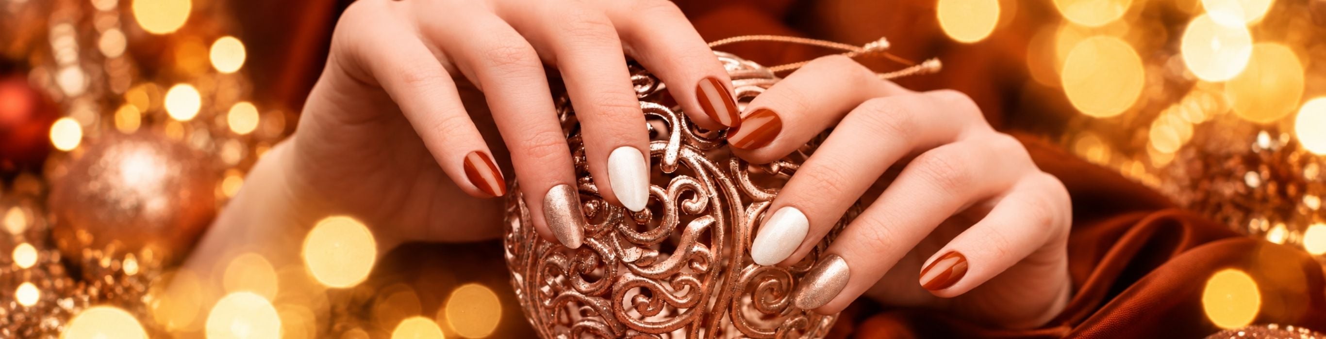 classic christmas red nails