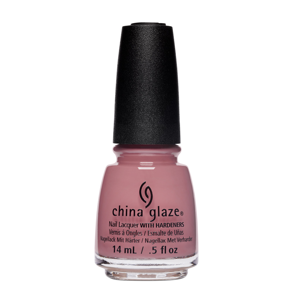 China Glaze Hard-wearing, Chip-Resistant, Oil-Based Nail Lacquer - Kill The Lights 14ml